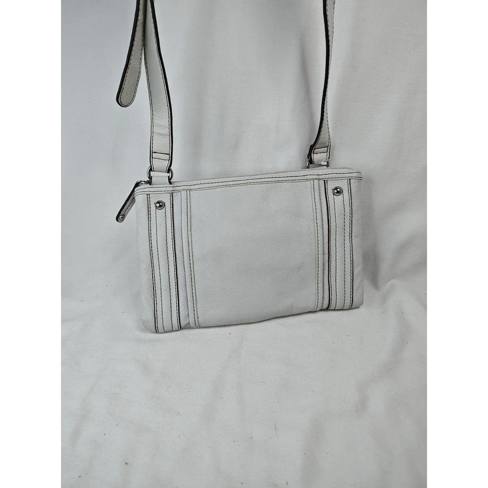 Tignanello White Leather Crossbody Bag East West Small Zipper Purse T12127 New